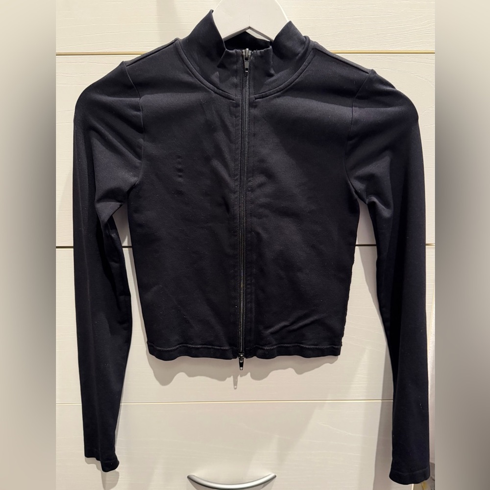 Garage Sleek Black Athliesure Two-Way Zip Top, Size Small